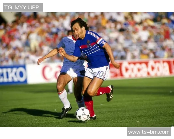 60代足球明星的传奇人生与辉煌成就回顾